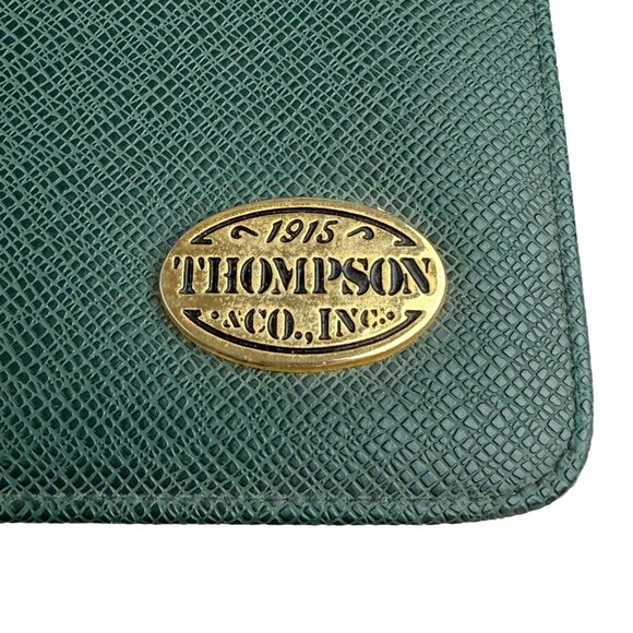 Thompson Co. Embossed Green Travel Cigar Humidor Gift Set w/ Hygrometers & More - Picture 3 of 14